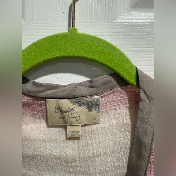 Elizabeth and James Plaid Sheer Pleated Vest Size L - Picture 5 of 6